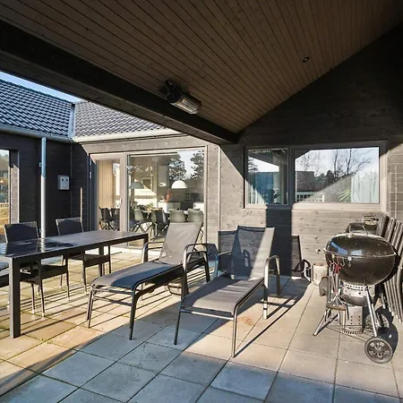 Vakantiehuis Romo X *